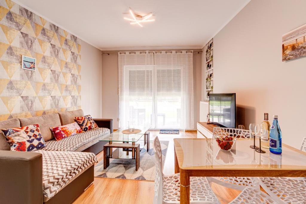 Apartament Morski Zakatek Pobierowo Exterior foto